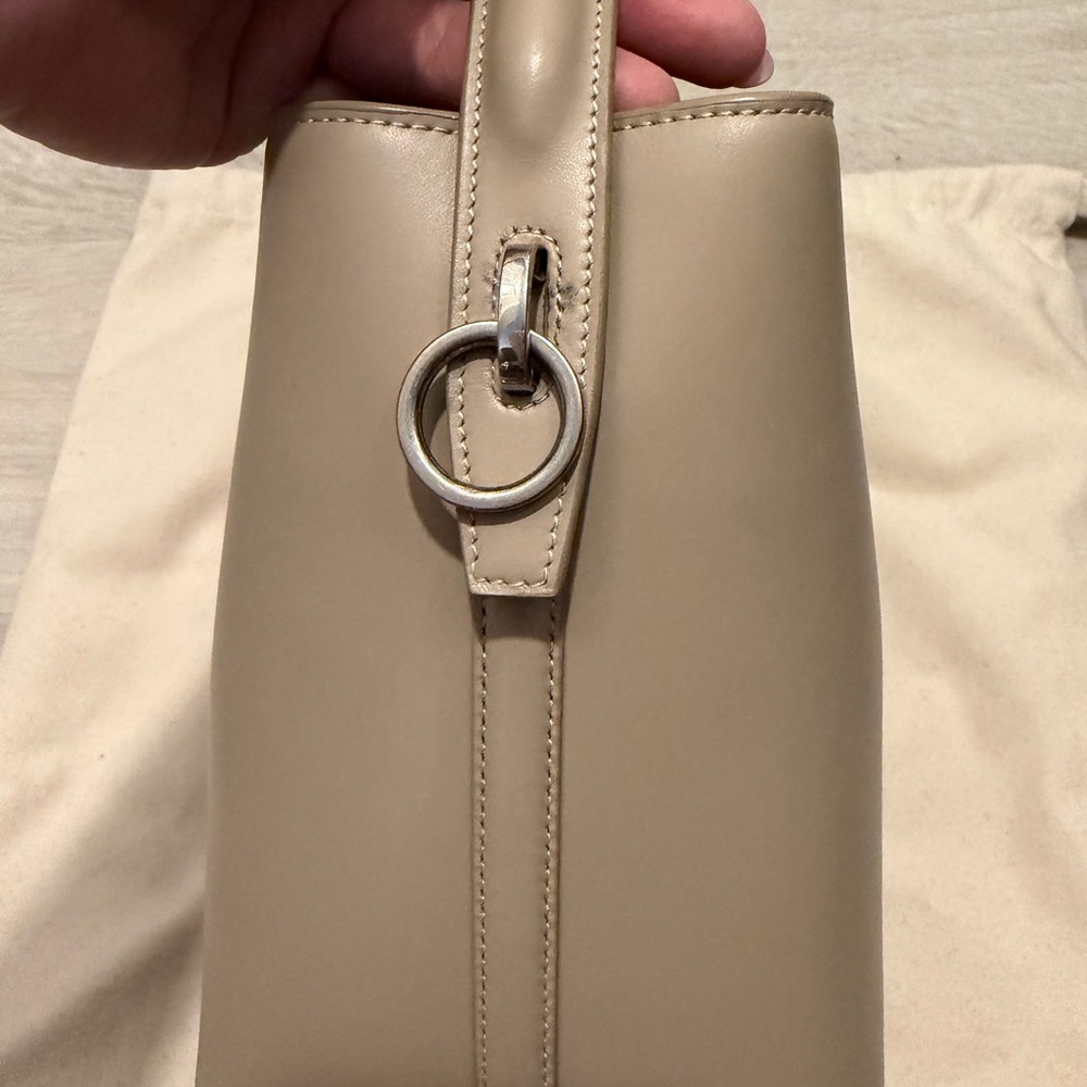YSL LE 37 SMALL IN SHINY LEATHER - Picture 5 of 10